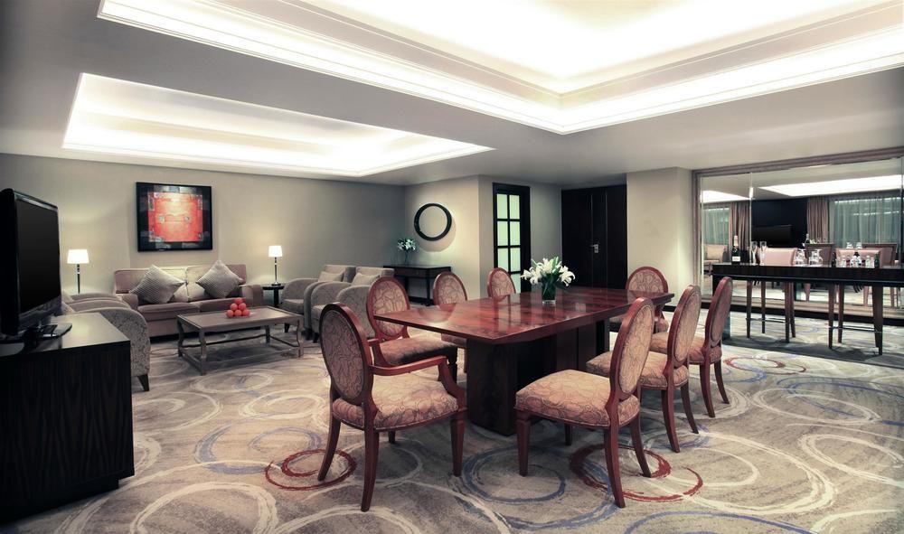 Sheraton Ningbo Hotel - Tianyi Square Luaran gambar