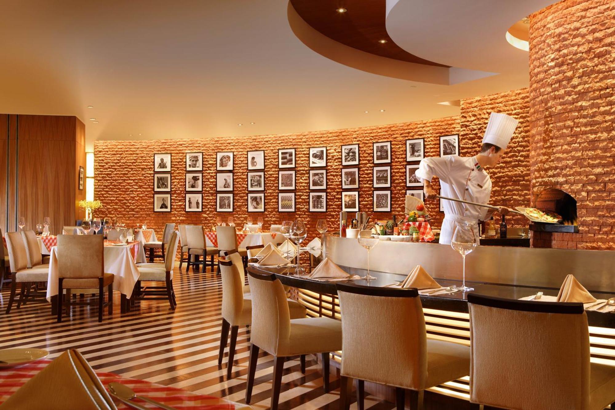 Sheraton Ningbo Hotel - Tianyi Square Luaran gambar