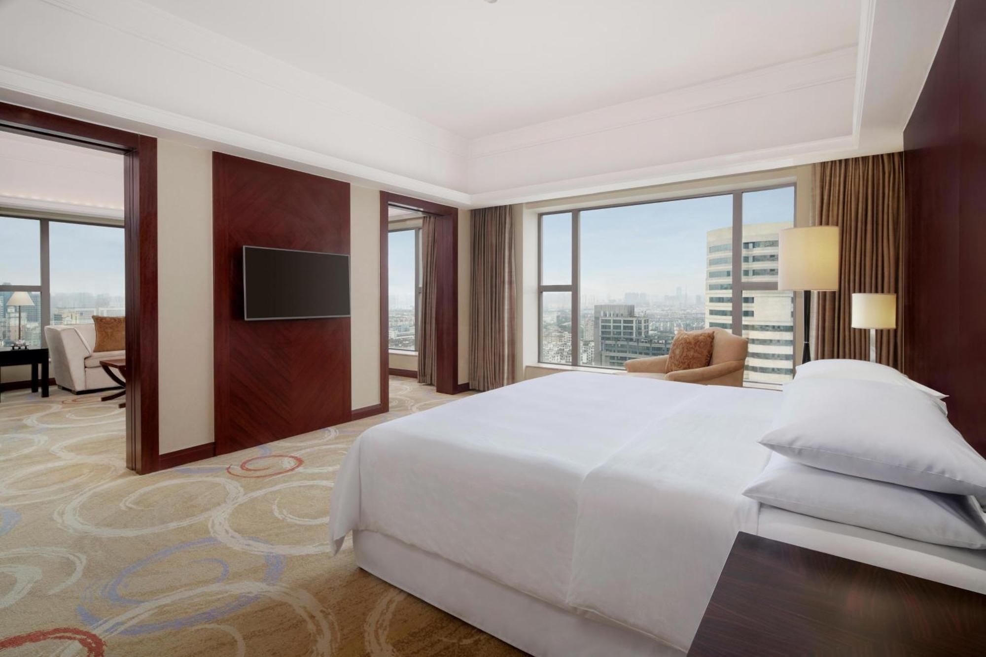 Sheraton Ningbo Hotel - Tianyi Square Luaran gambar