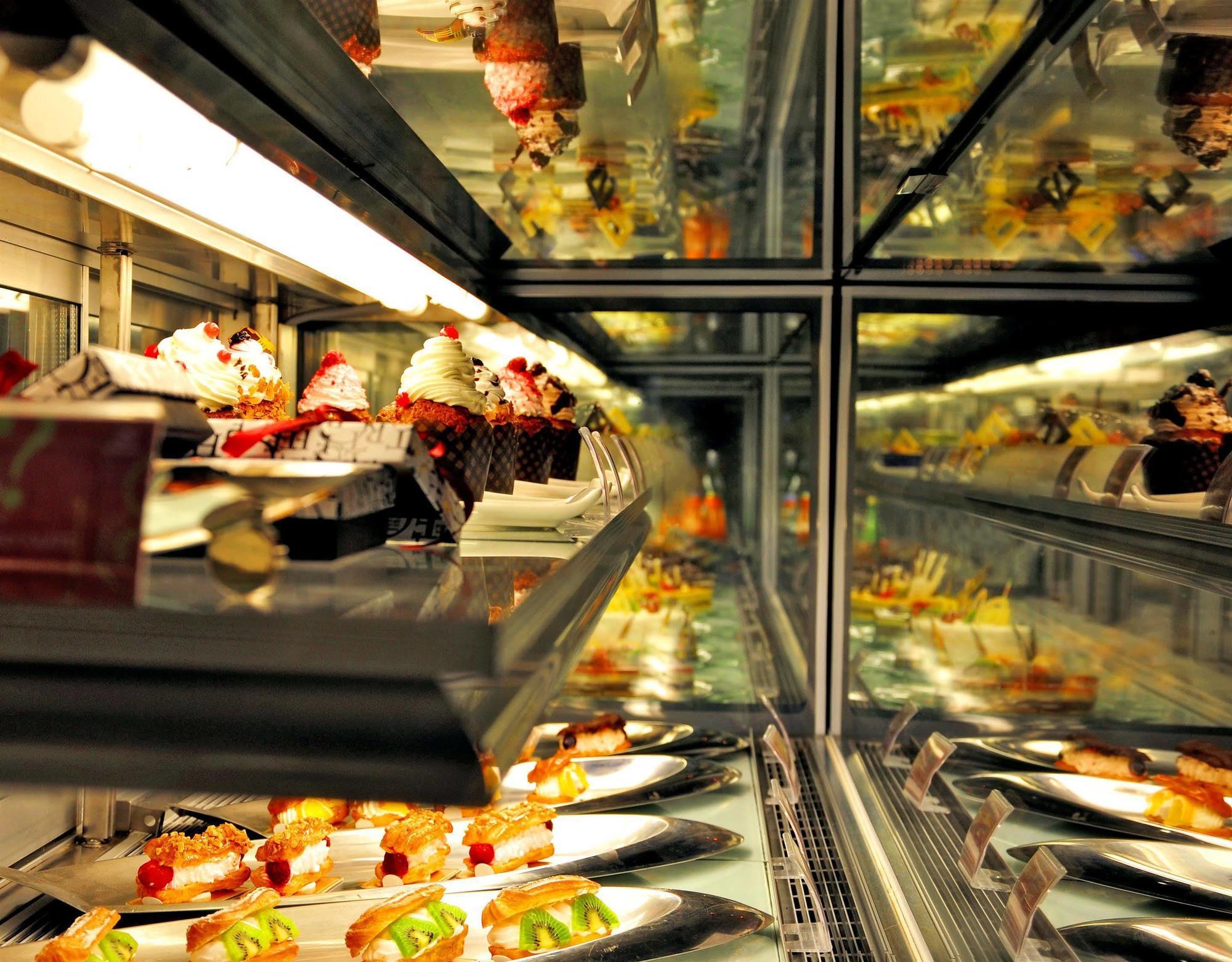 Sheraton Ningbo Hotel - Tianyi Square Luaran gambar